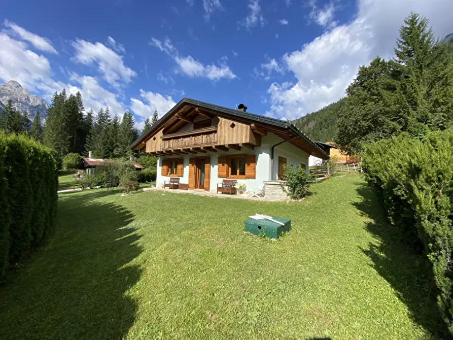 casa indipendente in vendita ad Auronzo di Cadore in zona Misurina