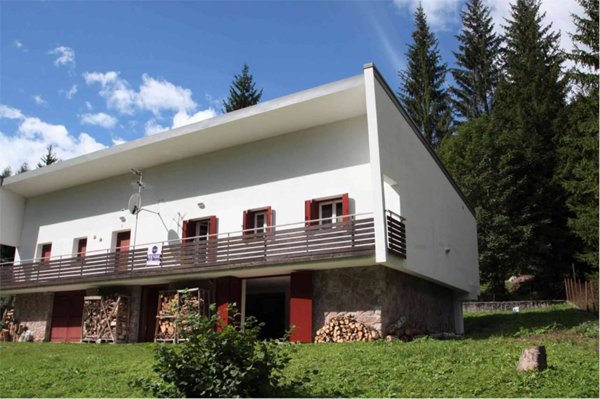 casa indipendente in vendita ad Auronzo di Cadore in zona Misurina