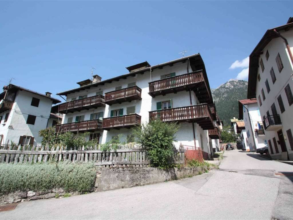 intera palazzina in vendita ad Auronzo di Cadore