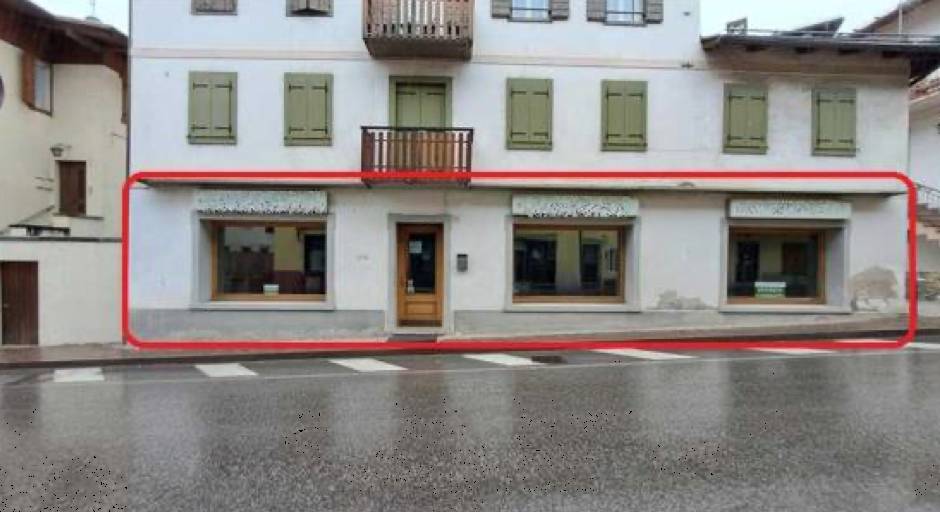 negozio in vendita ad Auronzo di Cadore