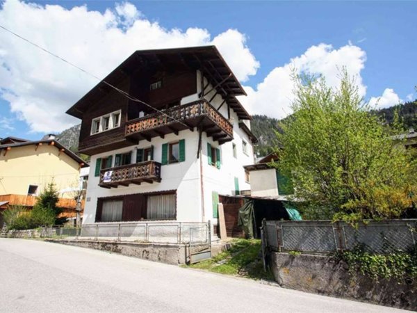 casa indipendente in vendita ad Auronzo di Cadore