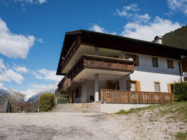 casa indipendente in vendita ad Auronzo di Cadore