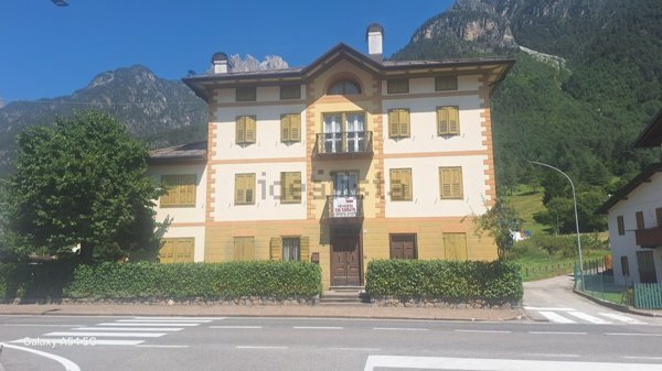 casa indipendente in vendita ad Auronzo di Cadore
