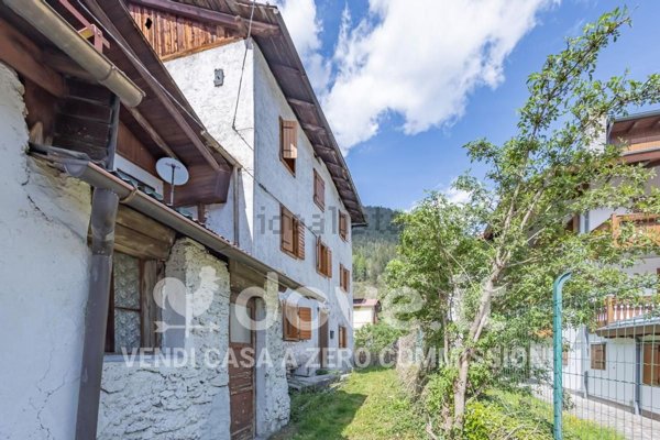 casa indipendente in vendita ad Auronzo di Cadore