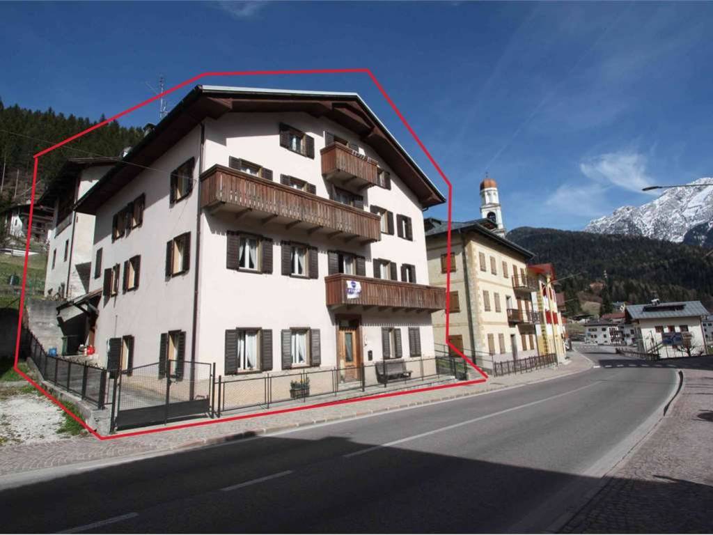intera palazzina in vendita ad Auronzo di Cadore