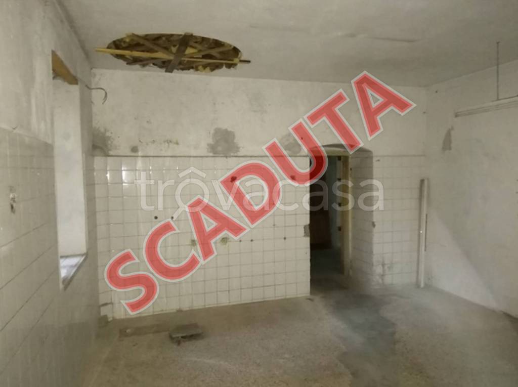 locale commerciale in vendita ad Auronzo di Cadore