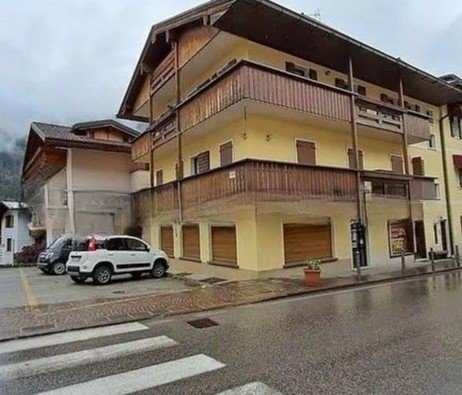 negozio in vendita ad Auronzo di Cadore