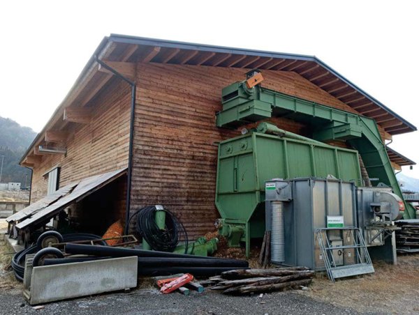 capannone in vendita ad Auronzo di Cadore