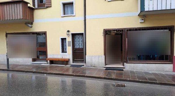 negozio in vendita ad Auronzo di Cadore