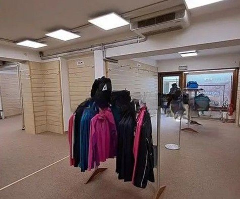 negozio in vendita ad Auronzo di Cadore