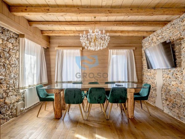 appartamento in vendita ad Auronzo di Cadore in zona Misurina