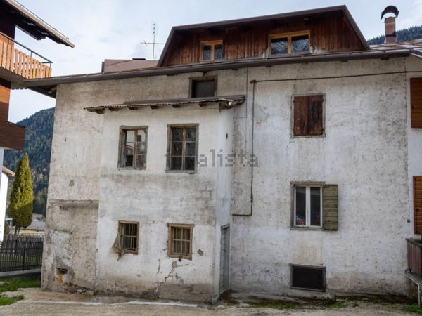 casa indipendente in vendita ad Auronzo di Cadore
