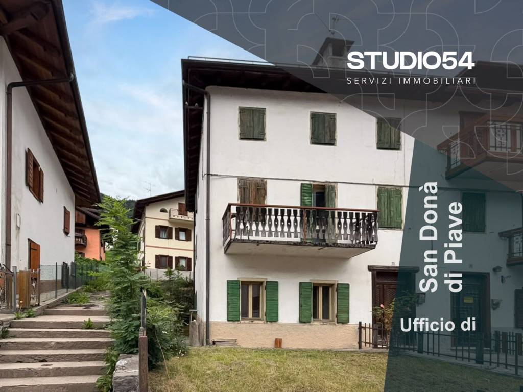 casa indipendente in vendita ad Auronzo di Cadore