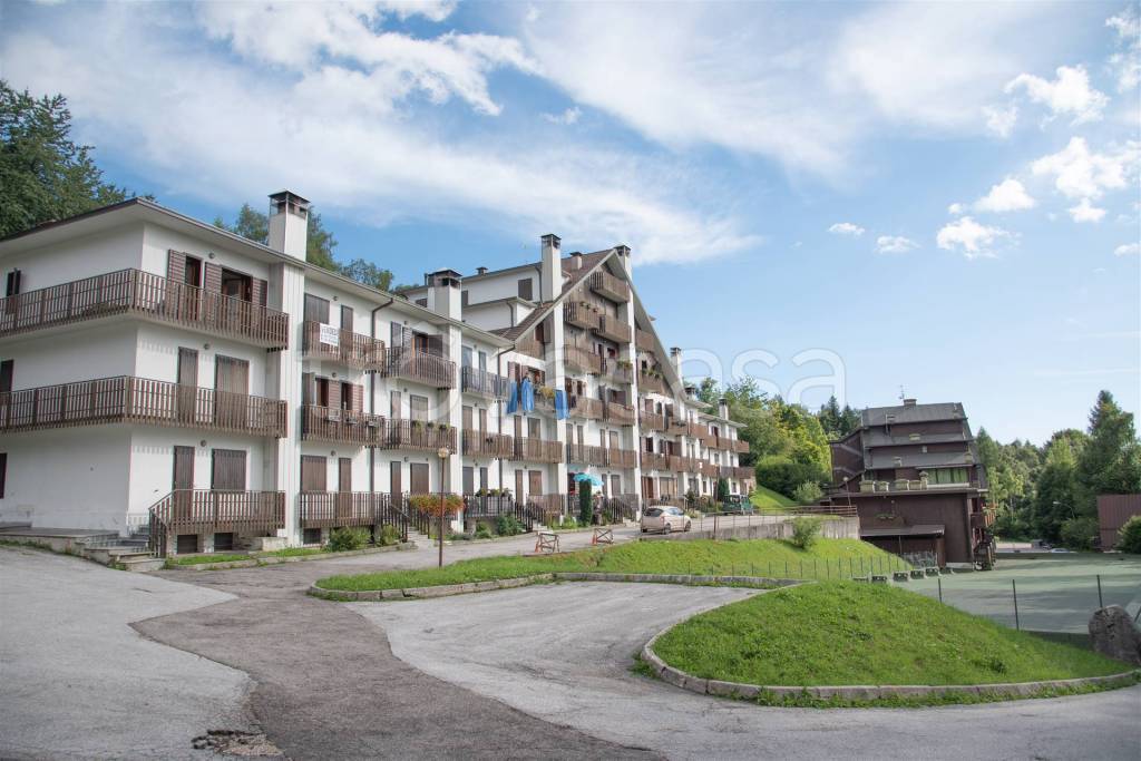 appartamento in vendita a Belluno in zona Nevegal