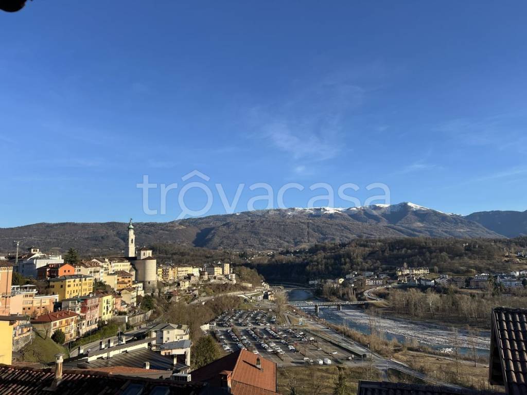 appartamento in vendita a Belluno in zona Borgo Garibaldi