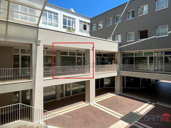 ufficio in vendita a Belluno in zona Baldenich