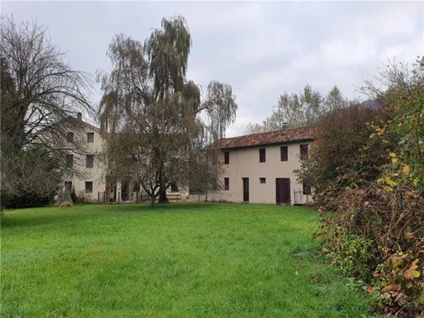 casa indipendente in vendita a Belluno