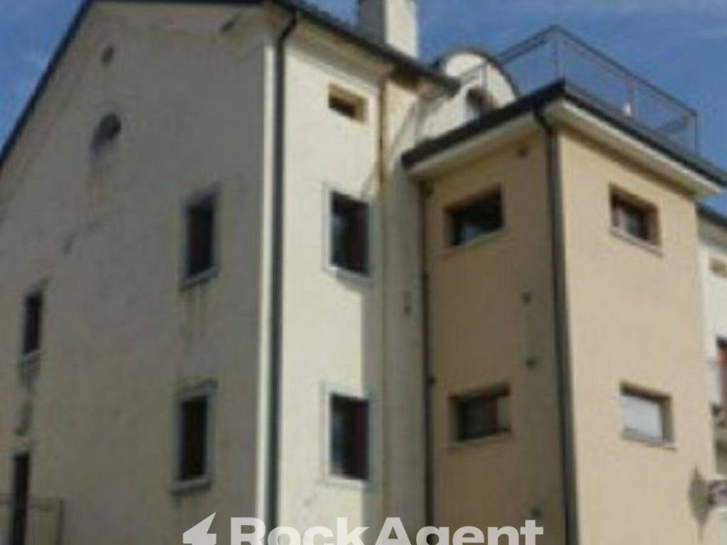 appartamento in vendita a Belluno in zona Borgo Piave