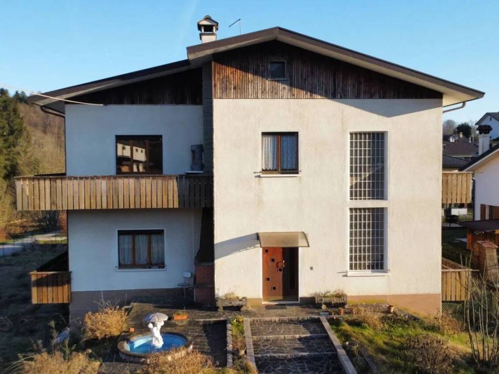 appartamento in vendita a Belluno in zona Orzes