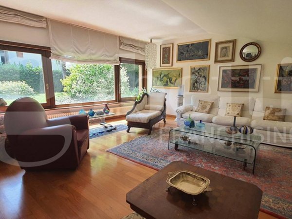 casa indipendente in vendita a Belluno in zona Cavarzano