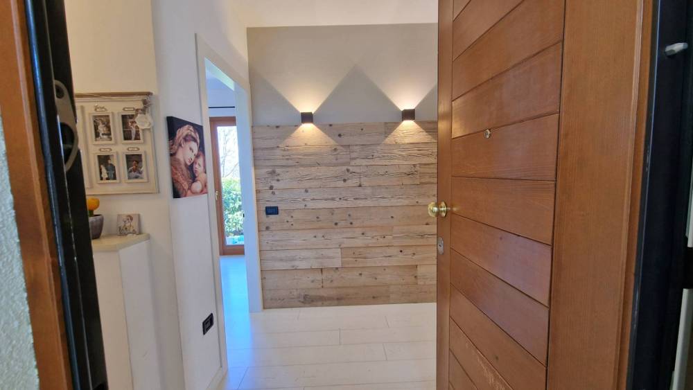 casa indipendente in vendita a Belluno in zona Cusighe