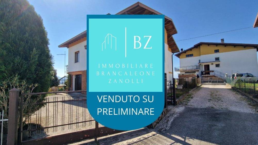 casa indipendente in vendita a Belluno in zona Bes