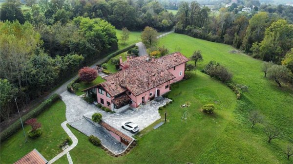 casa indipendente in vendita a Belluno in zona Sala