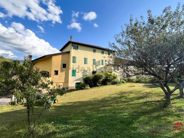casa indipendente in vendita a Belluno in zona Veneggia