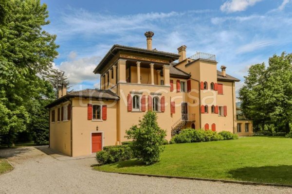 casa indipendente in vendita a Belluno in zona Centro Storico