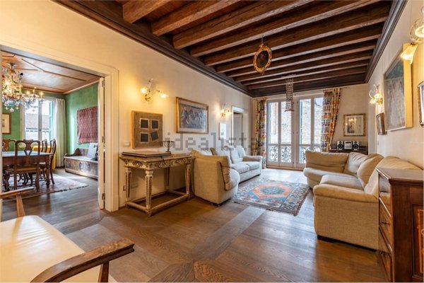 appartamento in vendita a Belluno in zona Centro Storico