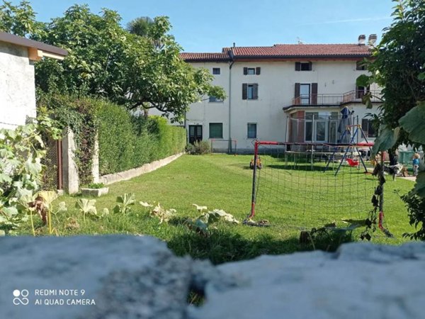 casa indipendente in vendita a Belluno in zona Bes