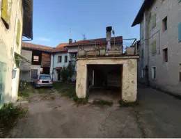 appartamento in vendita a Belluno in zona Caleipo
