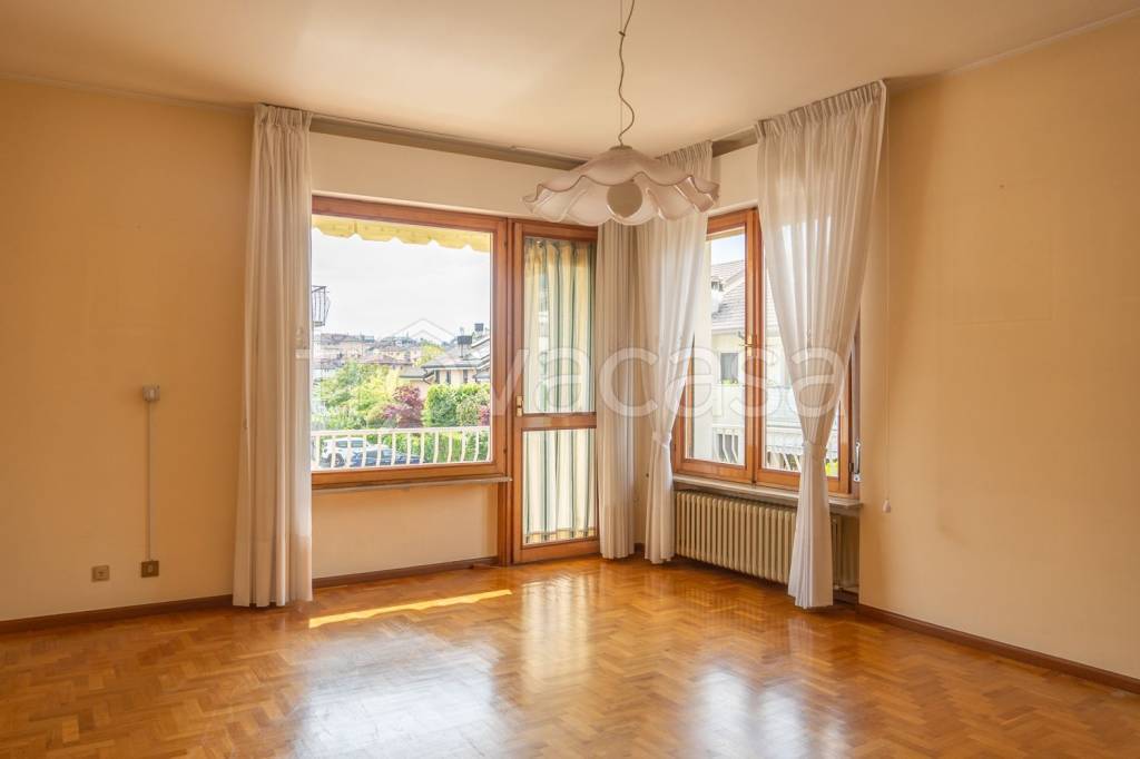 appartamento in vendita a Belluno in zona Cavarzano
