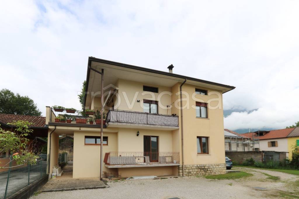 appartamento in vendita a Belluno in zona Nogarè