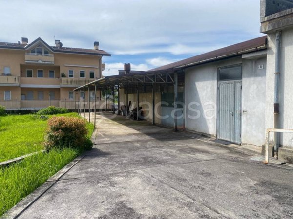 casa indipendente in vendita a Belluno in zona Cusighe