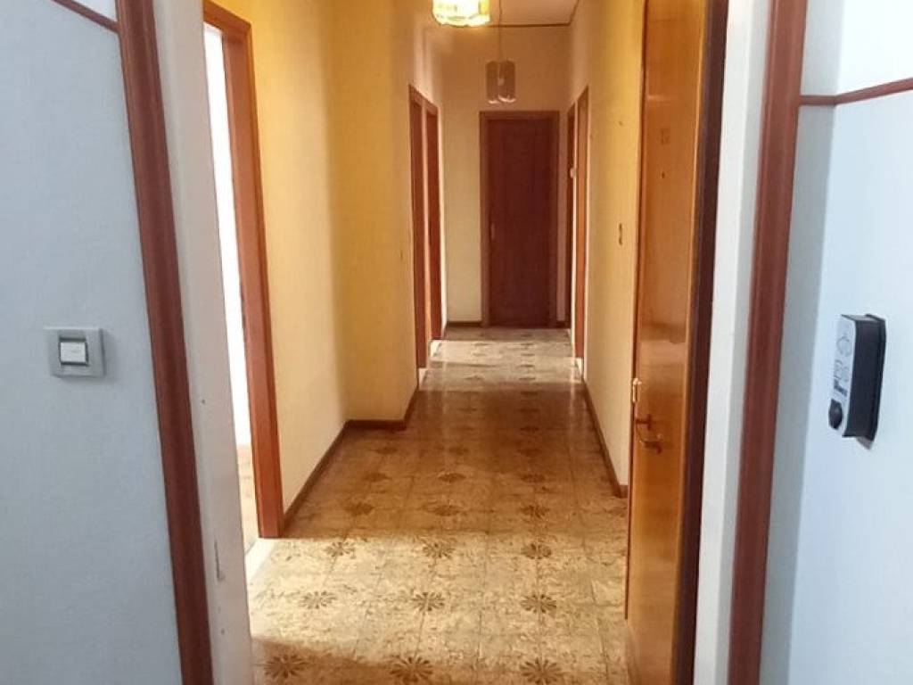appartamento in vendita a Belluno in zona Mussoi