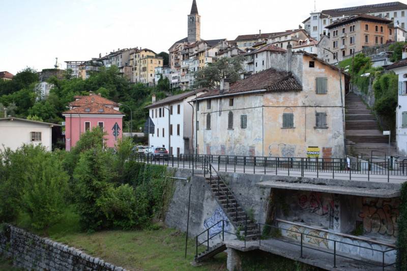 casa indipendente in vendita a Belluno in zona Borgo Prà