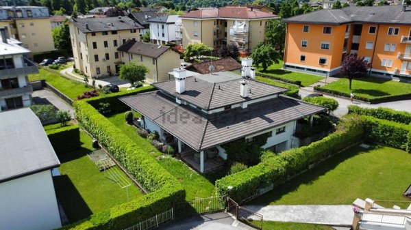 casa indipendente in vendita a Belluno in zona Sala