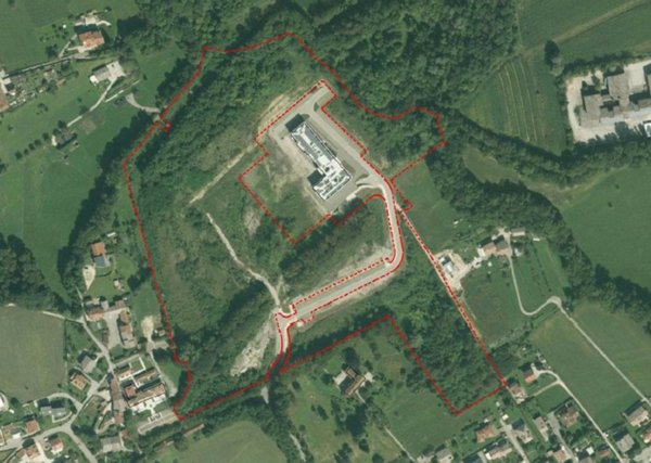 terreno edificabile in vendita a Belluno in zona Miér