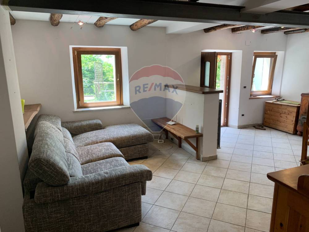 casa indipendente in vendita a Belluno in zona Nevegal