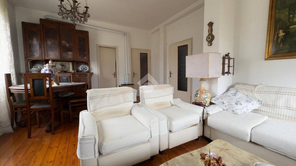 appartamento in vendita a Belluno in zona Mussoi