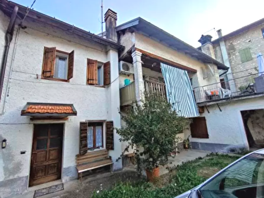casa indipendente in vendita a Belluno in zona Caleipo