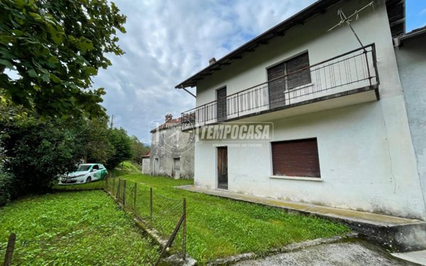 casa indipendente in vendita a Belluno in zona Castion