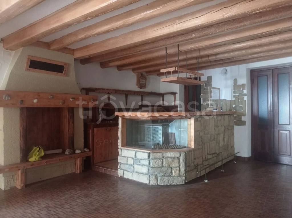 negozio in vendita a Belluno in zona Sala