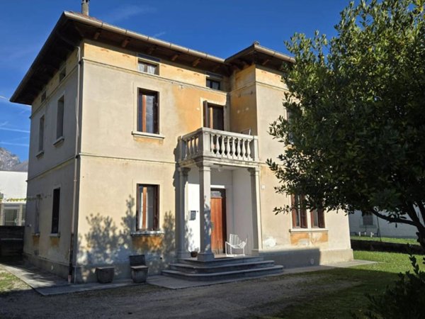 casa indipendente in vendita a Belluno in zona Sala