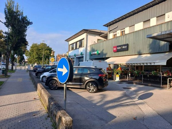 negozio in vendita a Belluno