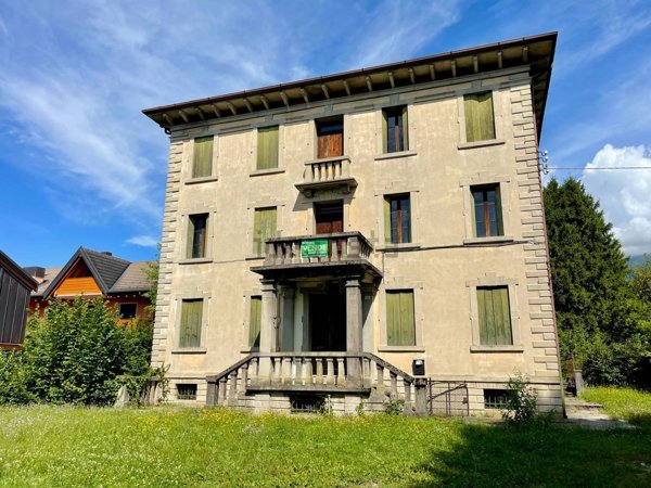casa indipendente in vendita a Belluno in zona Cavarzano