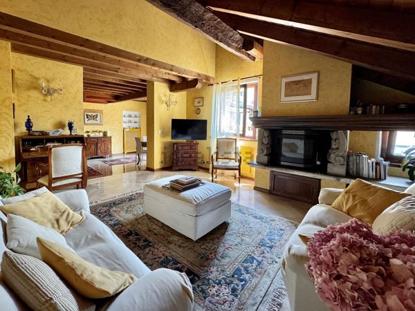 appartamento in vendita a Belluno in zona Centro Storico