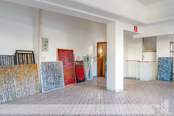 locale commerciale in vendita a Belluno in zona Baldenich