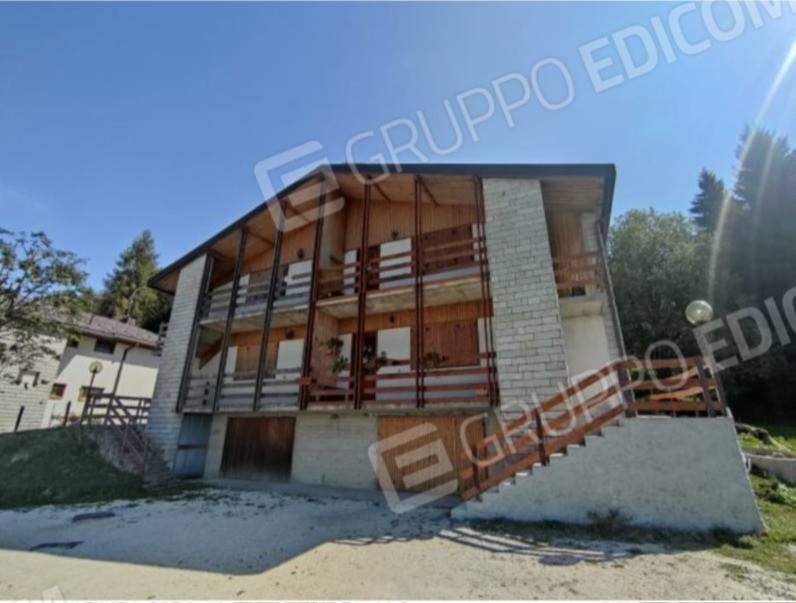 appartamento in vendita a Belluno in zona Nevegal